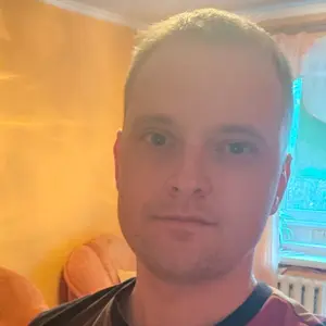 Я Ваня, 30, из Бобруйска, ищу знакомство для на одну ночь