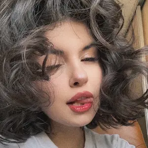 Я Ангелина, 22, знакомлюсь для дружбы в Караганде