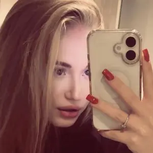 Виктория из Франкфурта-на-майне, ищу на сайте знакомства на одну ночь