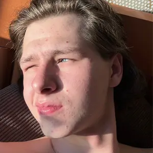Я Никита, 19, из Москвы, ищу знакомство для совместных путешествий