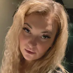 Я Vikiii, 26, знакомлюсь для общения в Львове