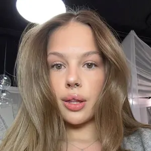 Виктория из Манчестера, мне 30, познакомлюсь для постоянных отношений