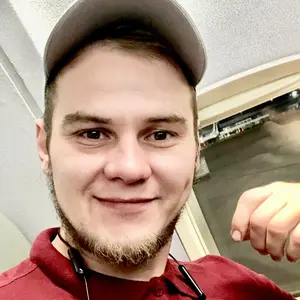 Я Димит, 28, знакомлюсь для регулярного секса в Когалыме