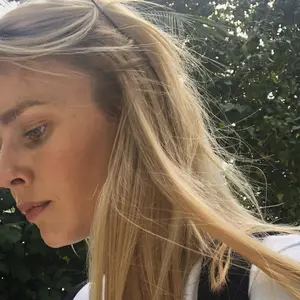 Я Алена, 28, знакомлюсь без обязательств в Виннице