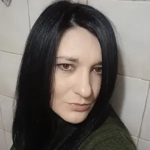 Я Yulia, 44, из Луцка, ищу знакомство для приятного времяпровождения