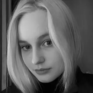 Я Алина, 18, из Шымкента, ищу знакомства без обязательств