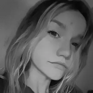 Тата из Гродно, мне 24, познакомлюсь без обязательств