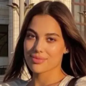 Я Кристина, 20, знакомлюсь для приятного времяпровождения в Тюмени
