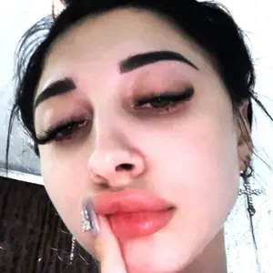 Я Алена, 21, из Самары, ищу знакомство для открытые отношения