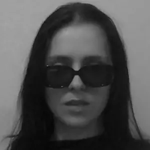 Ирина из Киева, мне 24, познакомлюсь для вирта