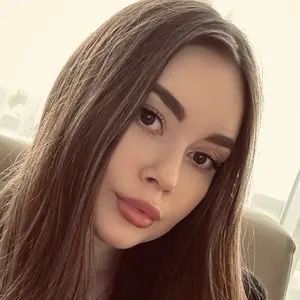 Я Катя, 23, знакомлюсь для открытые отношения в Тюмени