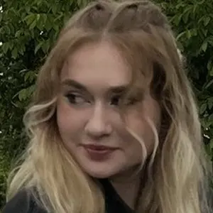 Маша из Киева, ищу на сайте дружбу