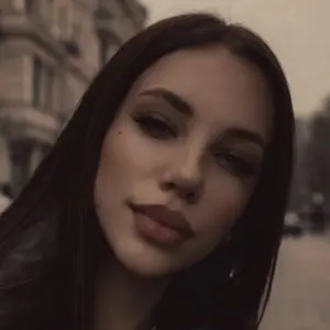 Я Настя, 21, из Львова, ищу знакомство для вирта