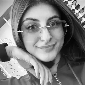 Богдана из Ровно, ищу на сайте общение