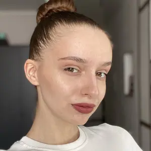 Анастасия из Стокпорт, ищу на сайте общение