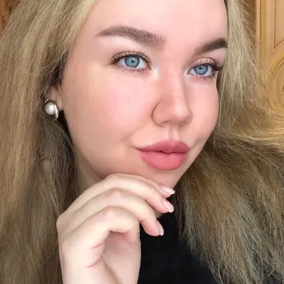 Алиса из Санкт-Петербурга, мне 21, познакомлюсь для приятного времяпровождения
