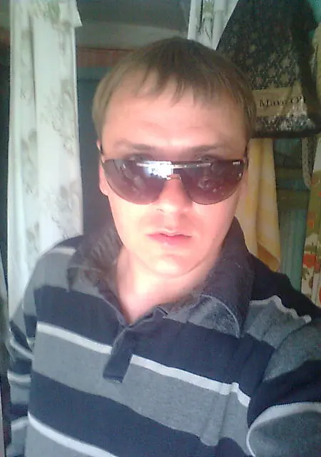 Alexandr з Сватова, мені 41 років, познайомлюсь на одну ніч