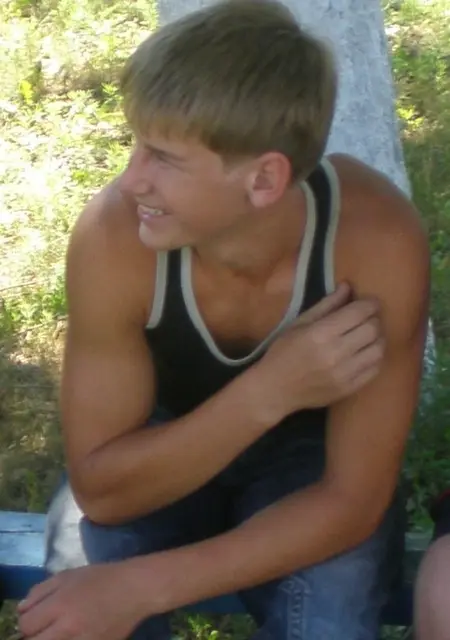 Vovan из Сум, ищу на сайте знакомства на одну ночь