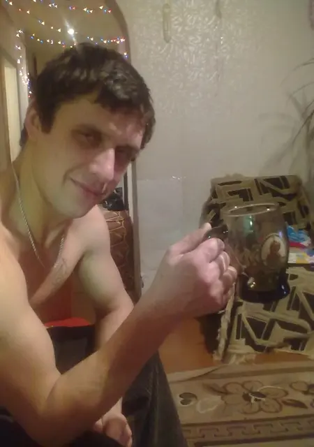 Я Андрей, 43, из Конотопа, ищу знакомство для постоянных отношений