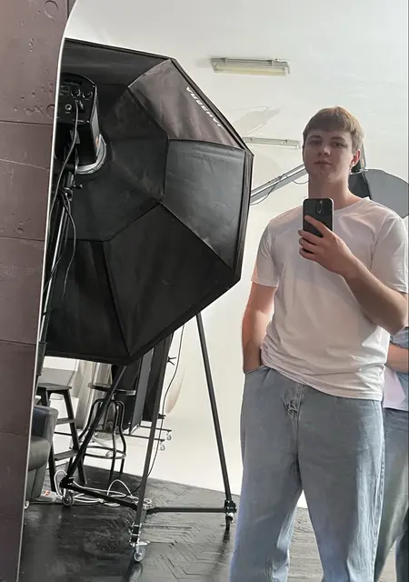 Стас из Запорожья, ищу на сайте вирта