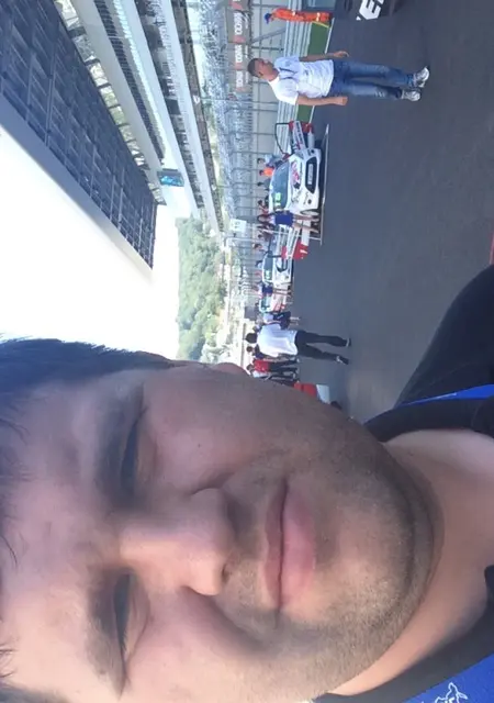 Санёк из Узды, ищу на сайте знакомства на одну ночь