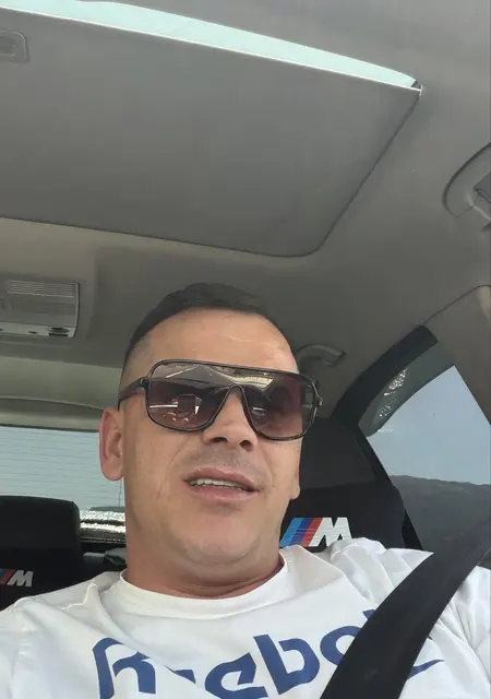 Soy Florin, 36 años, conociéndome para lío de una noche en Madrid