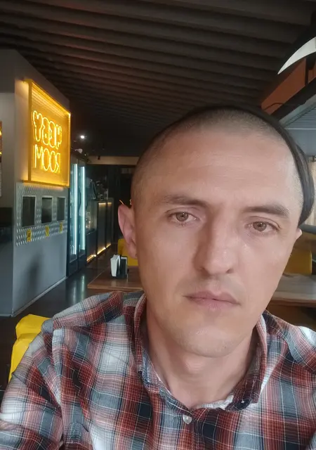 Віктор з Києва, мені 39 років, познайомлюсь для приємного проведення часу