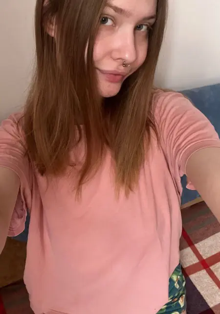 Я Маша, 22, из Киева, ищу знакомство для вирта