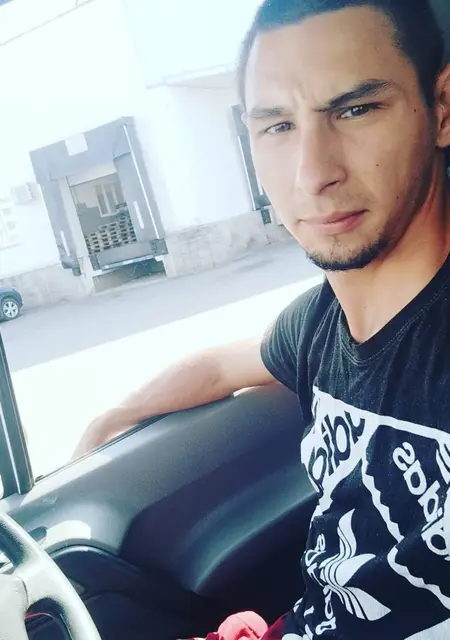 Я Damir, 28, знакомлюсь на одну ночь в Ошмянах