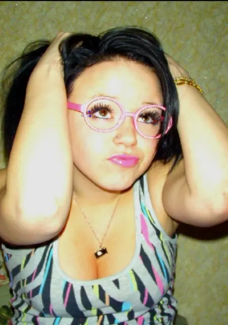 Лилия из Каховки, ищу на сайте знакомства без обязательств