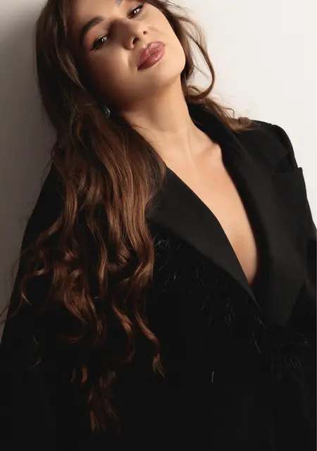 Я Наталі, 28 років з Львова, шукаю знайомство для спілкування