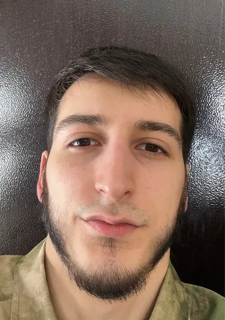 Я Ахмед, 20, из Любляна, ищу знакомство для общения