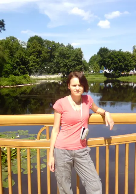 Илона из Житомира, мне 22, познакомлюсь без обязательств