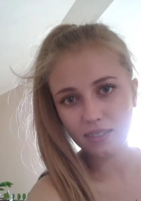 Карина из Браслава, мне 23, познакомлюсь для общения