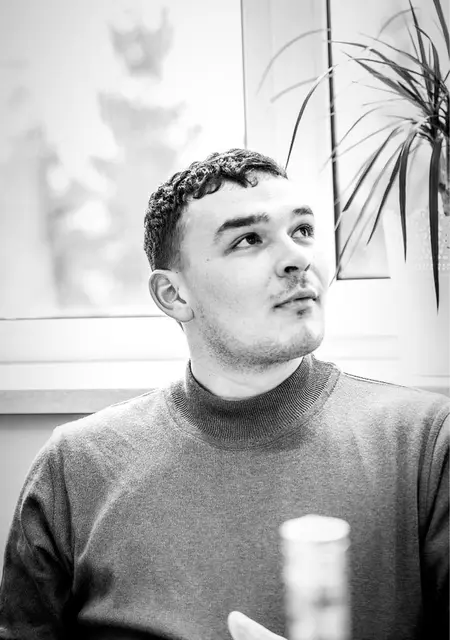 Діма з Бориспіль, мені 25 років, познайомлюсь без зобов'язань