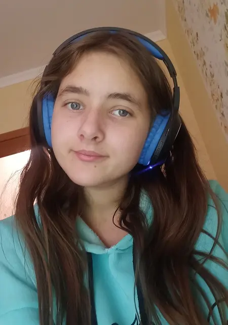 Я Марго, 23, из Белой Церкви, ищу знакомства на одну ночь