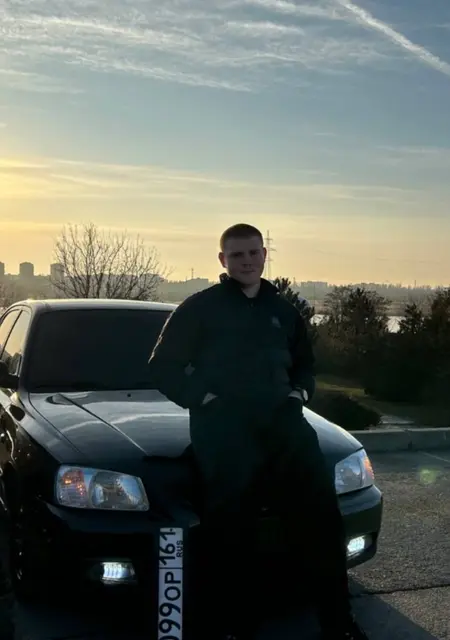 Я Mike, 21, знакомлюсь для дружбы в Энсхеде