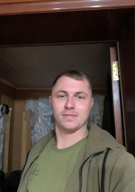 Igor з Житомира, мені 28 років, познайомлюсь на одну ніч