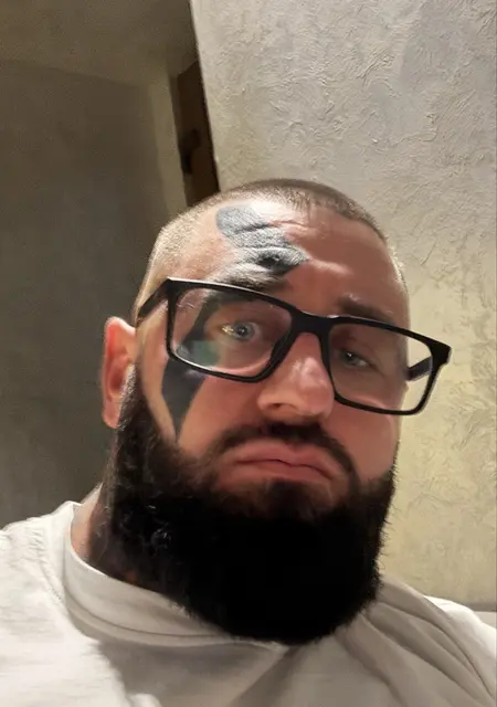 Я Николай, 38, из Николаева, ищу знакомство для постоянных отношений