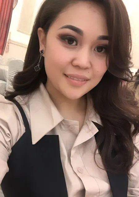 Я Sara, 27, знакомлюсь для постоянных отношений в Алматы