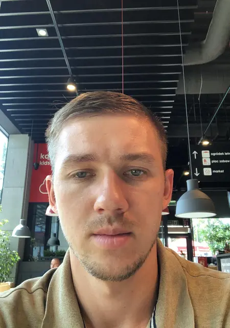 Давид из Ровно, ищу на сайте знакомства на одну ночь