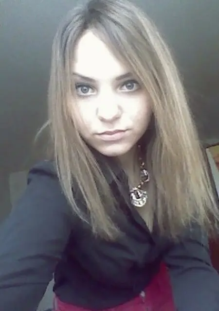 Карина из Мариуполя, ищу на сайте знакомства без обязательств