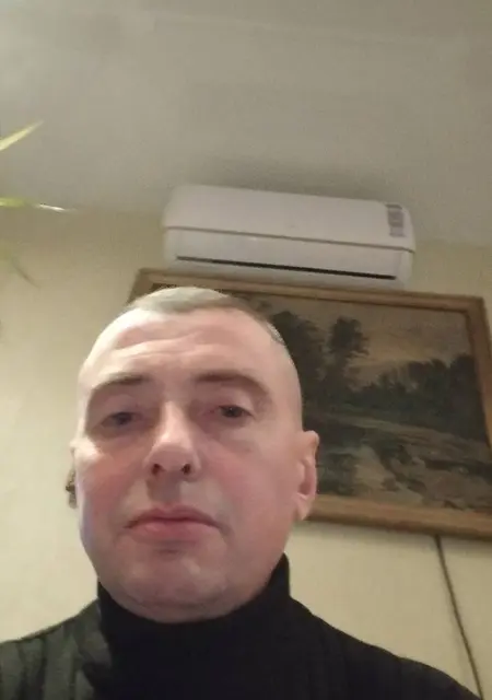 Vladimir из Харцызска, ищу на сайте знакомства на одну ночь