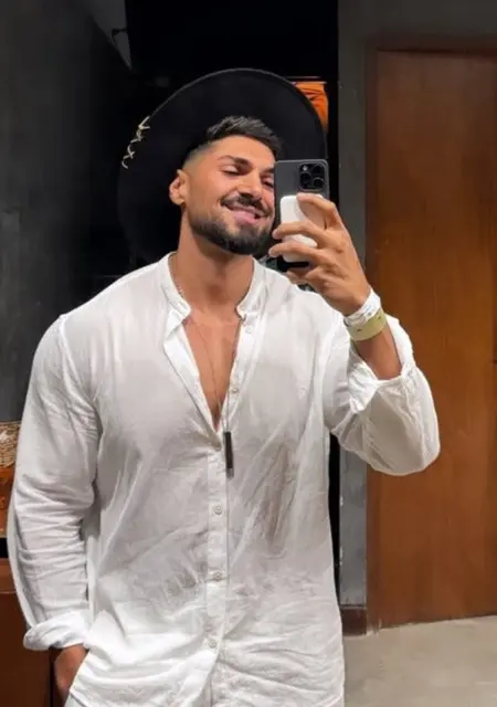 Hugo de Pilar de la Horadada, busco en el sitio hacer nuevos amigos