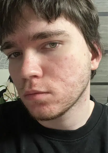 Soy Artem, 21 años, conociéndome para viaje en Pilar de la Horadada