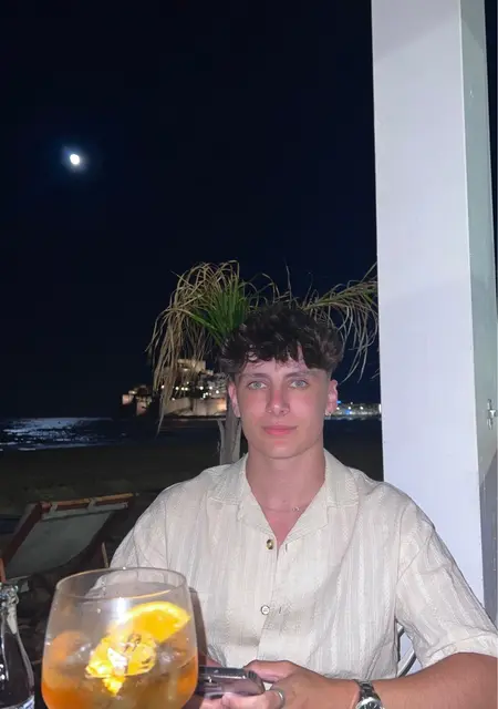 Alberto de Zaragoza, busco en el sitio lío de una noche