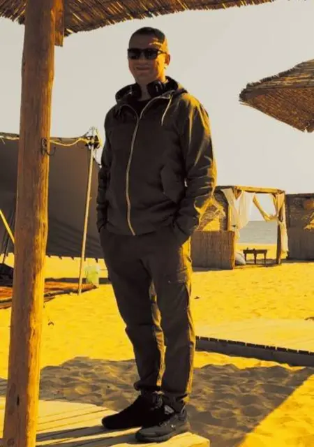 Егор из Житомира, мне 40, познакомлюсь на одну ночь