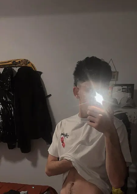 Soy Pau, 18 años, conociéndome para relación sin ataduras en Madrid