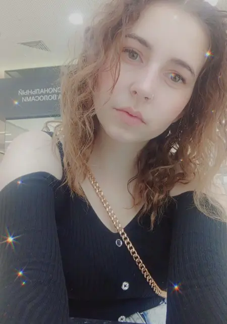 Я Лера, 23, из Минска, ищу знакомство для совместных путешествий