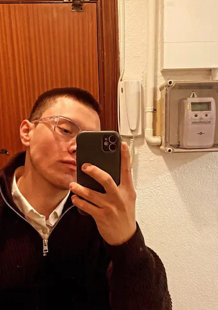 Daniel из Барселоны, мне 25, познакомлюсь на одну ночь